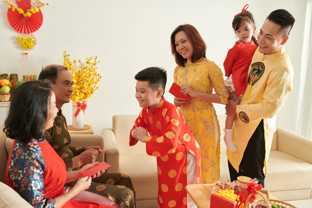 Tahun Baharu Cina di Malaysia disambut secara besar-besaran oleh masyarakat Cina yang menandakan kedatangan tahun baru menurut kalendar Cina.